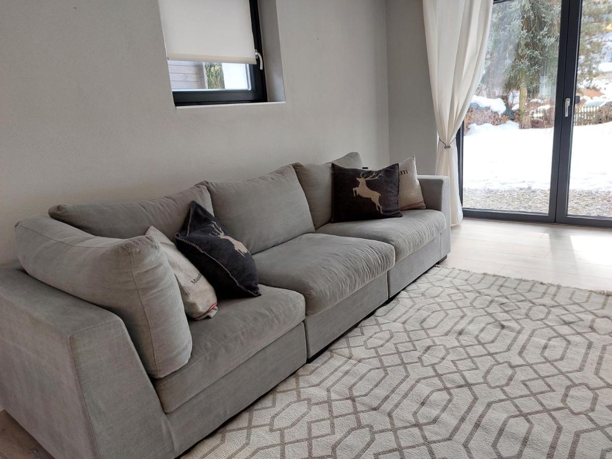 Rmg Roses Apartments Бад Клайнкирххайм Екстериор снимка