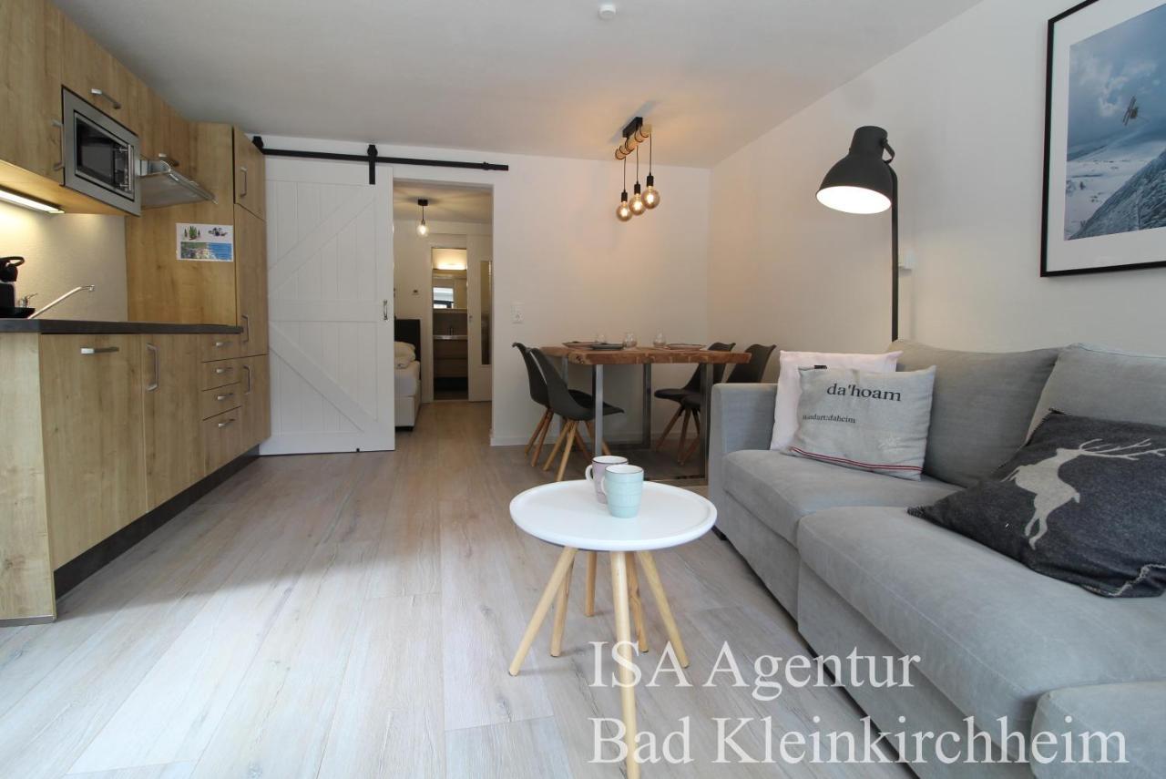 Rmg Roses Apartments Бад Клайнкирххайм Екстериор снимка